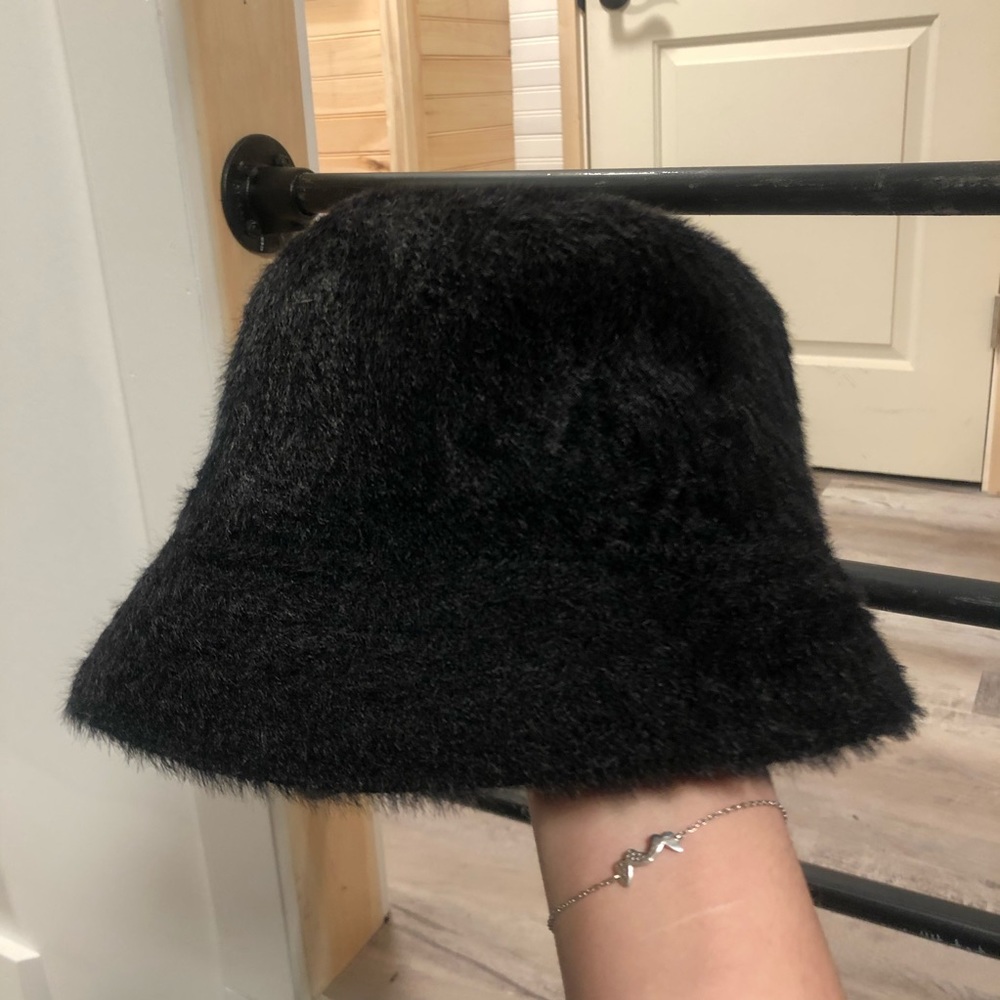 Hot Topic Black Fuzzy Bucket Hat